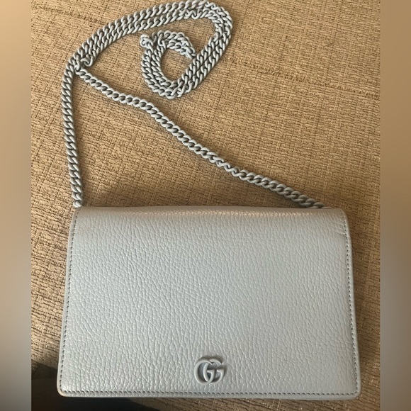 GUCCI CROSSBODY - Picture 1 of 4